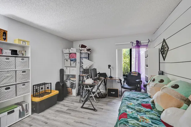  Unit 103 photo 10