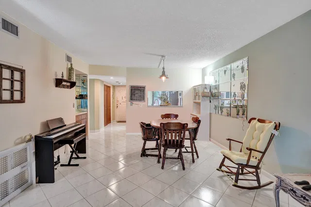  Unit 103 photo 15