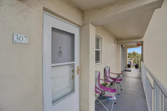 Unit 3070 photo 20