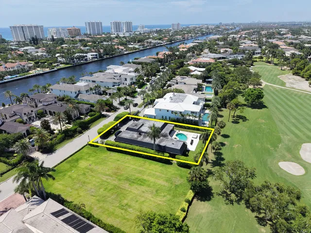 Royal Palm Yacht and Country Club Residence photo 5