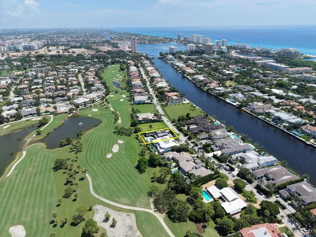 Royal Palm Yacht and Country Club Residence photo 9