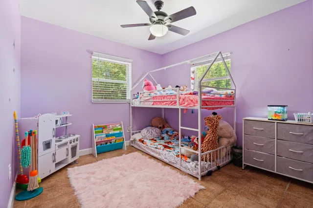 Residence photo 18