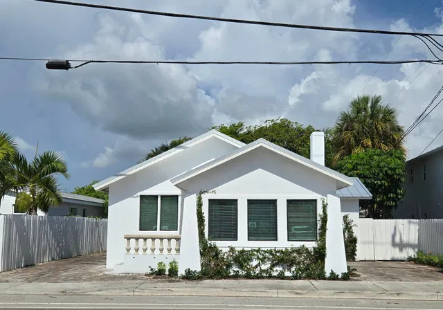 West Palm Beach Residence photo 2