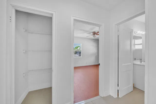 West Palm Beach Residence photo 30