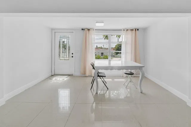 West Palm Beach Residence photo 47