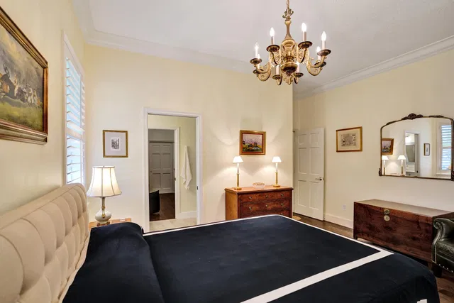 Residence photo 30