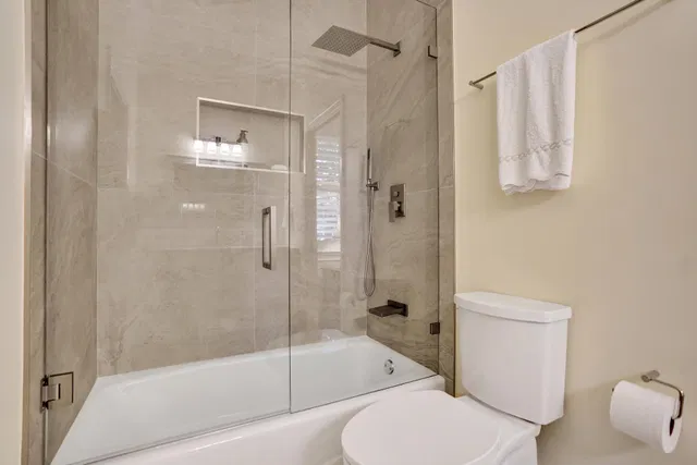 Residence photo 32