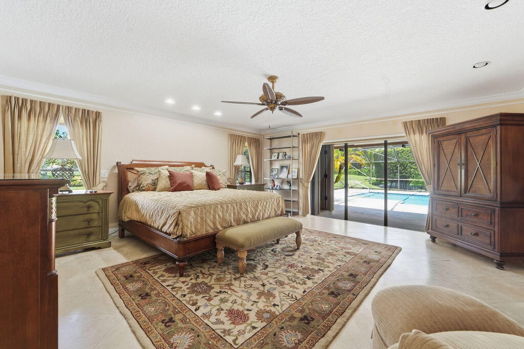 Eastpointe Country Club Residence photo 29