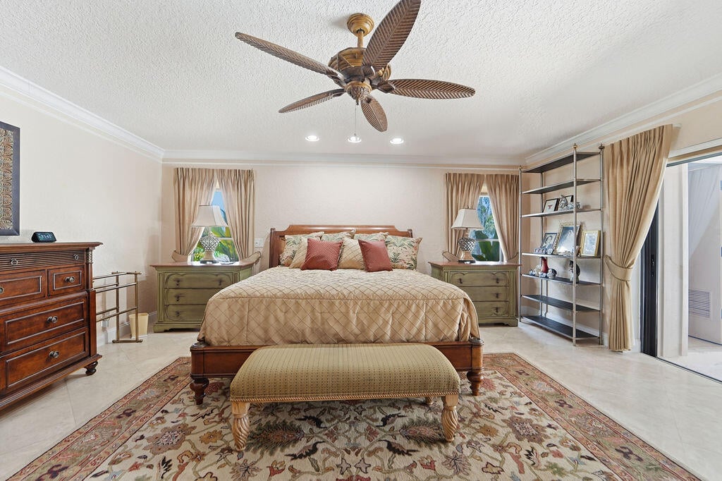 Eastpointe Country Club Residence photo 30