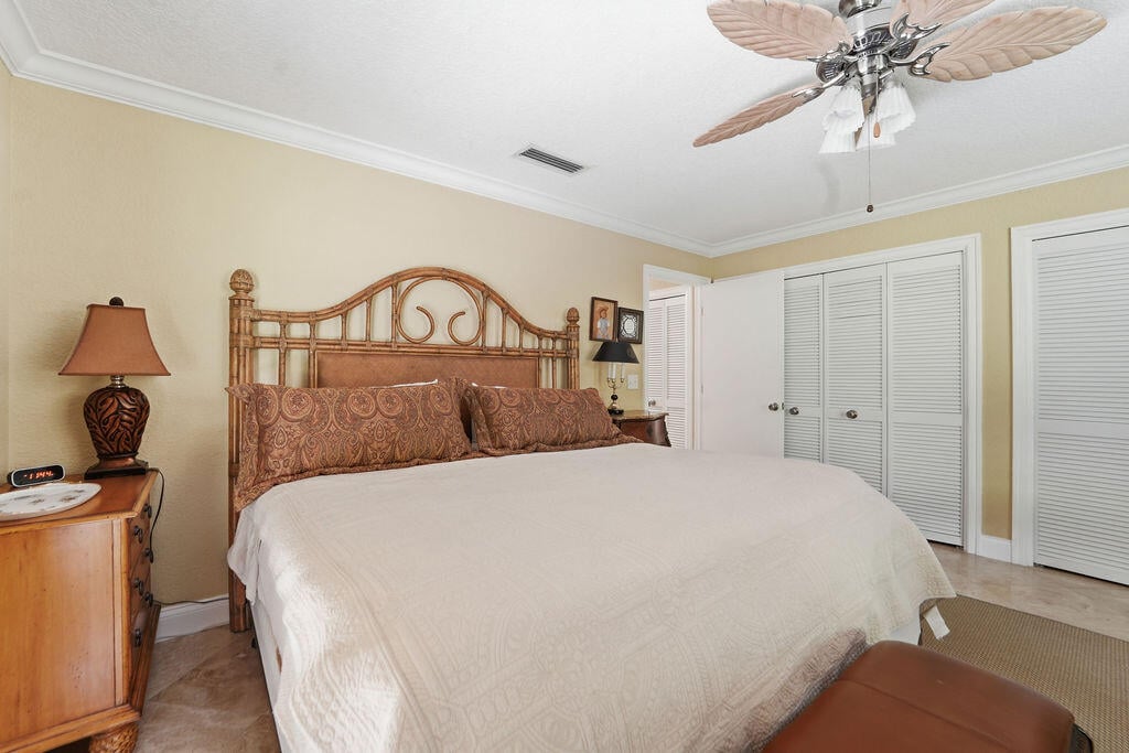 Eastpointe Country Club Residence photo 41