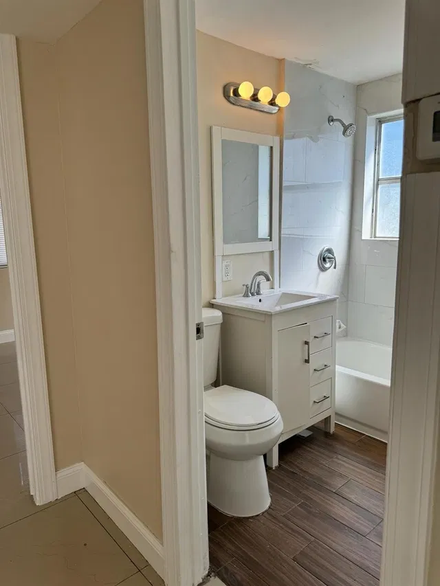 Residence photo 6