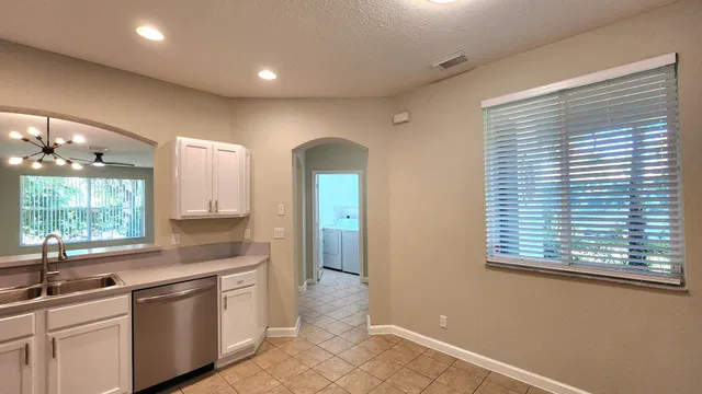 Residence photo 8