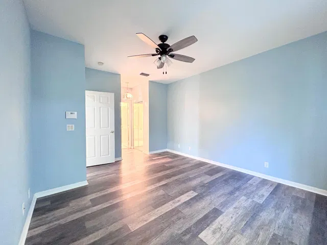 Unit 2 photo 17