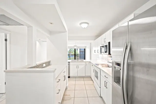 Boca Raton Unit 3020 photo 8