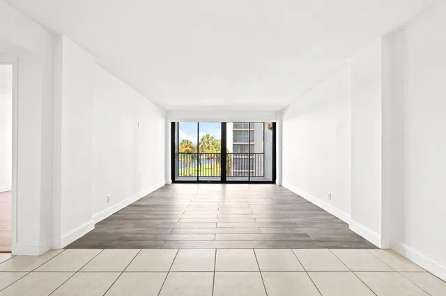 Boca Raton Unit 3020 photo 14