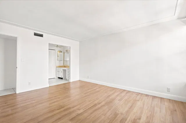 Boca Raton Unit 3020 photo 23