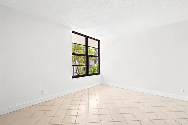 Boca Raton Unit 3020 photo 29