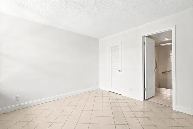 Boca Raton Unit 3020 photo 32