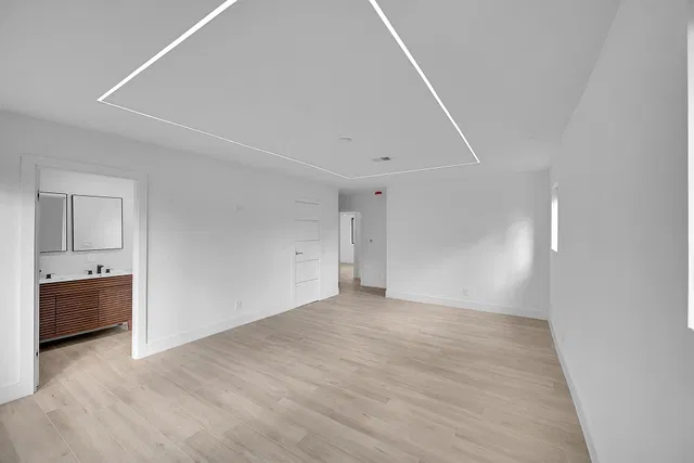  Residence photo 14