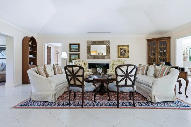 North End Palm Beach Residence photo 7