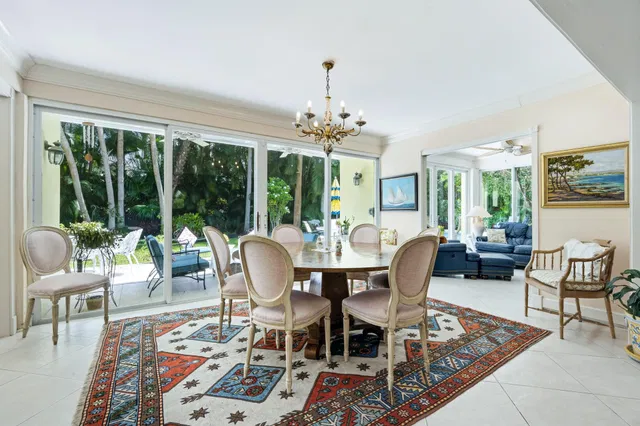 North End Palm Beach Residence photo 9
