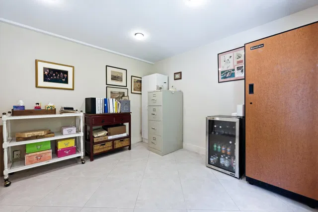 North End Palm Beach Residence photo 21