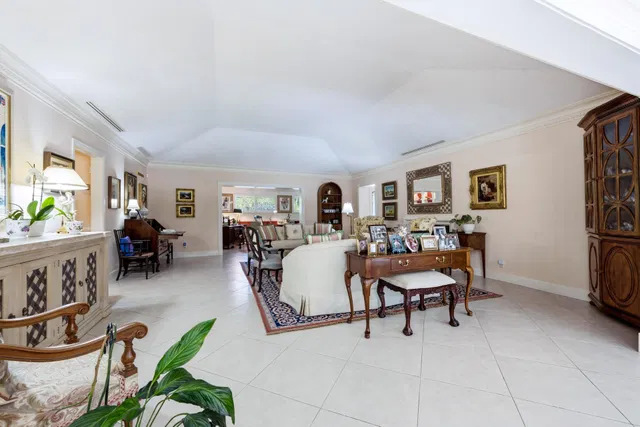 North End Palm Beach Residence photo 24