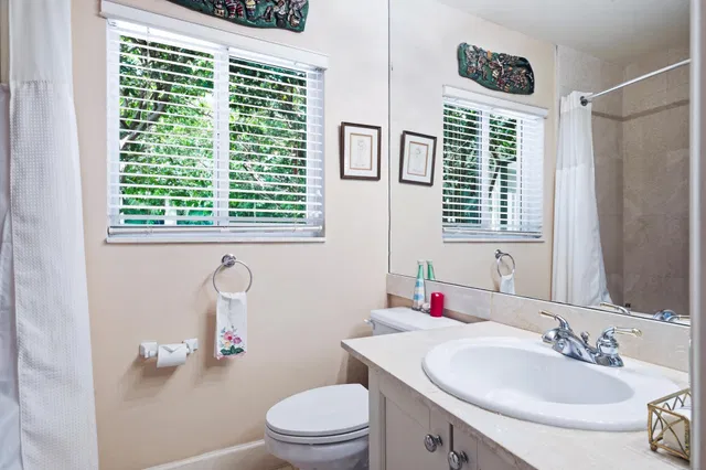 North End Palm Beach Residence photo 28