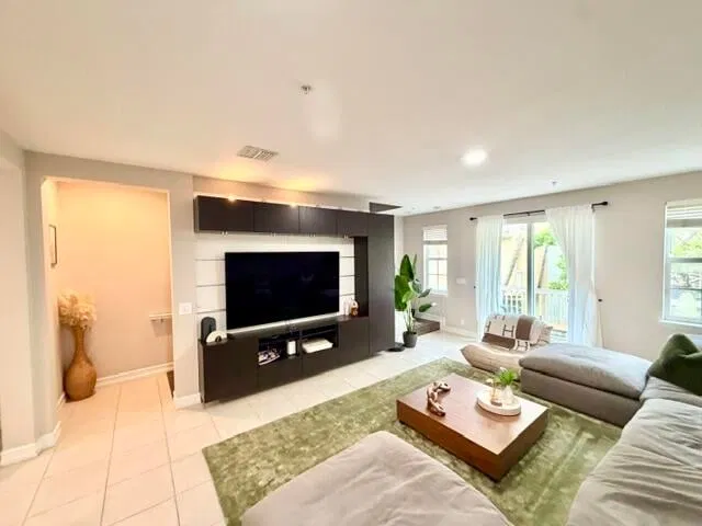 CODA Delray Beach Residence photo 8