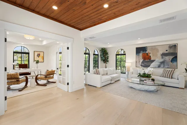 SoSo West Palm Beach Residence photo 15