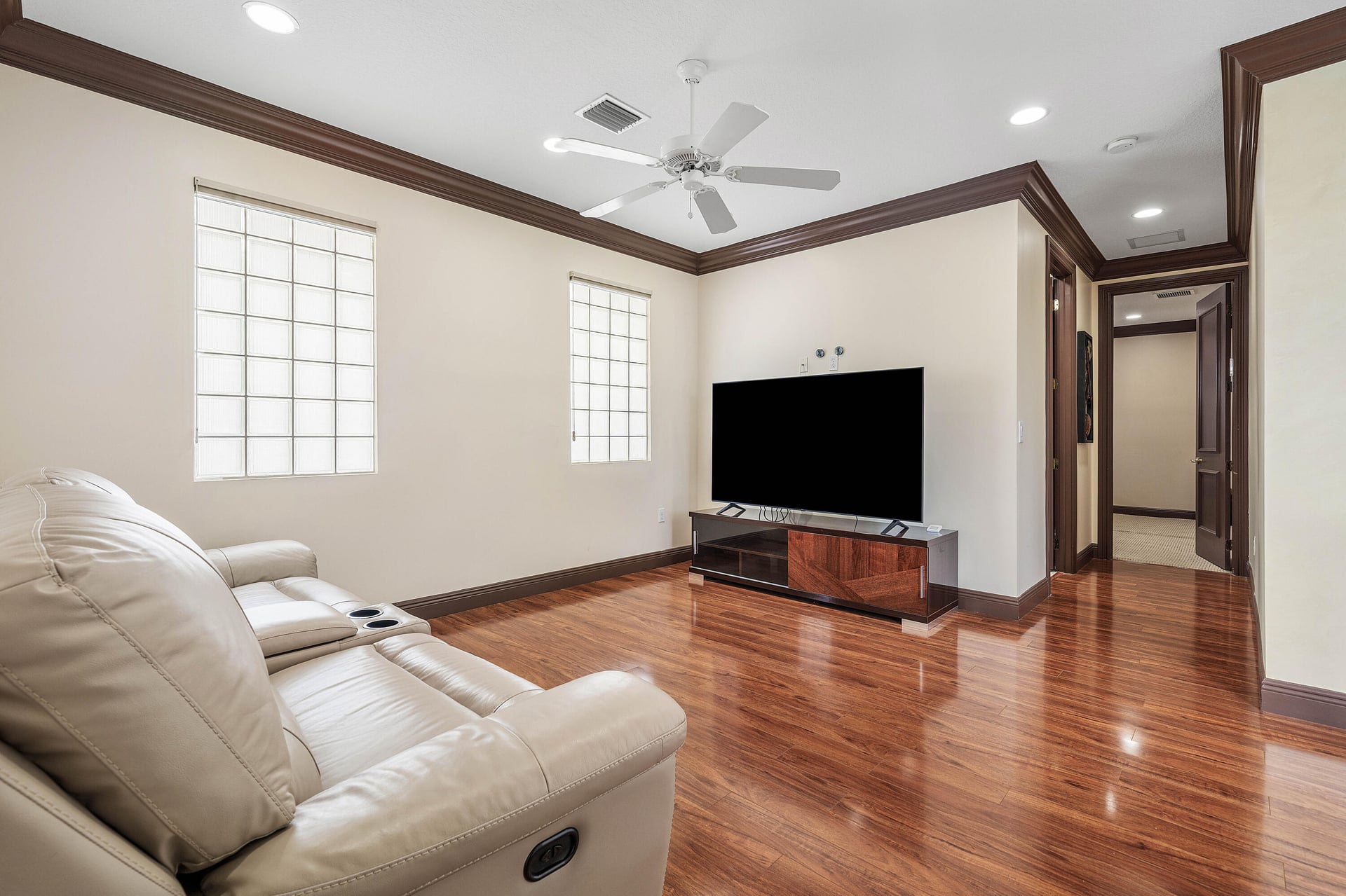  Residence photo 31