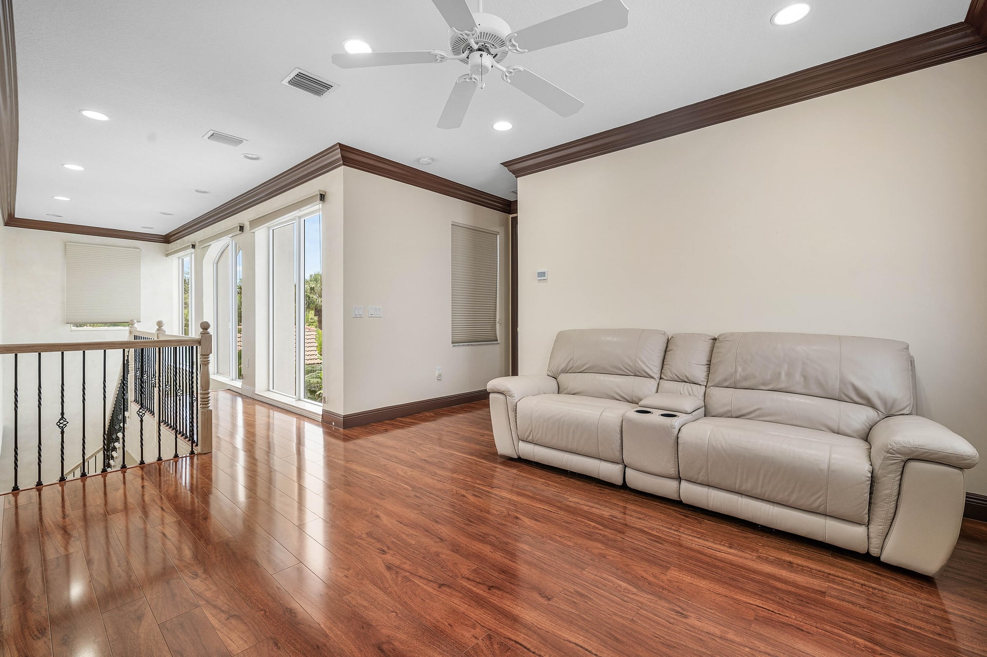  Residence photo 32