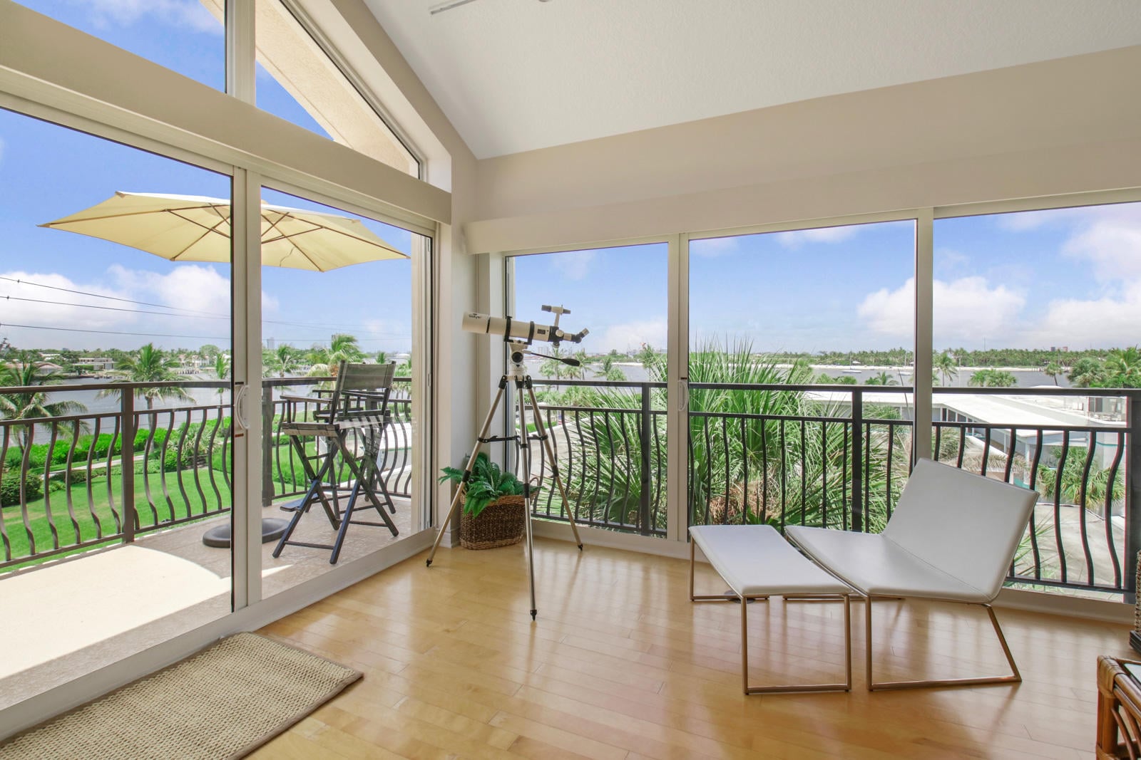 Singer Island Unit 303 photo 9