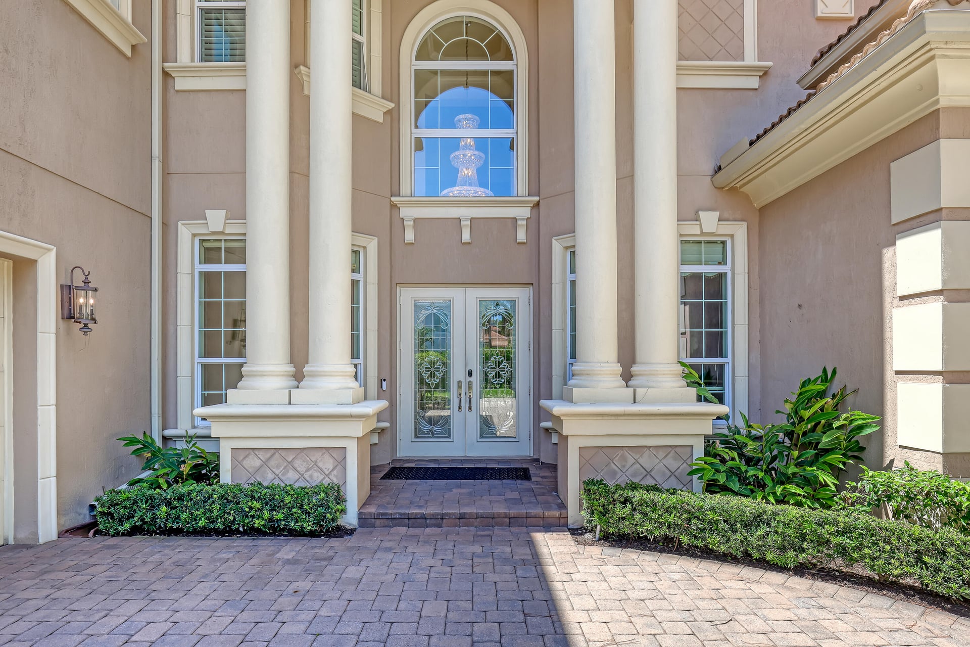  Residence photo 5