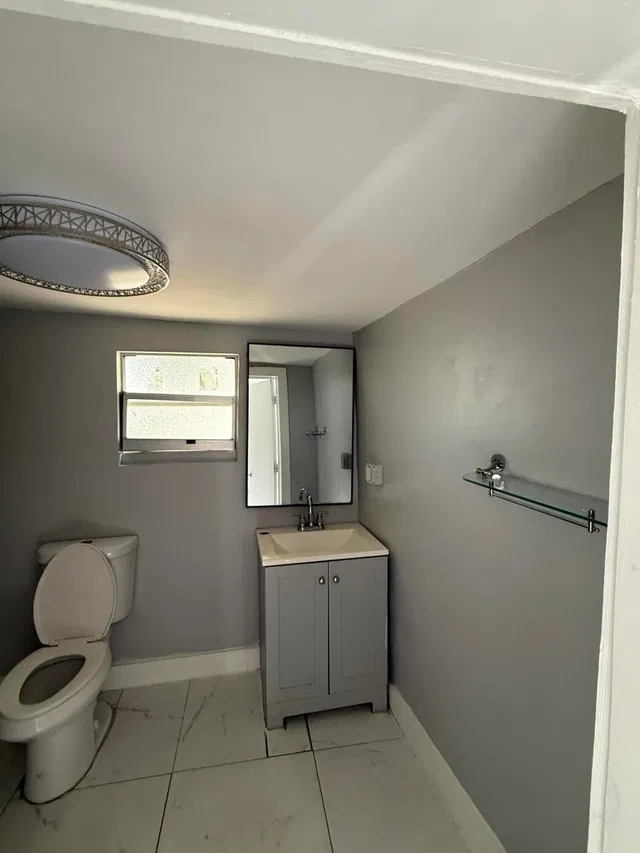  Residence photo 8