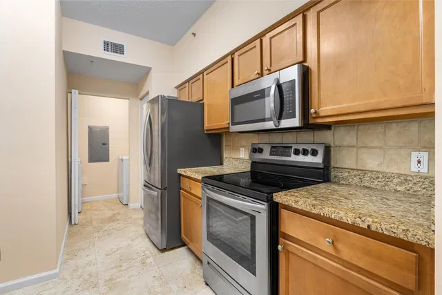 Unit 3105 photo 4