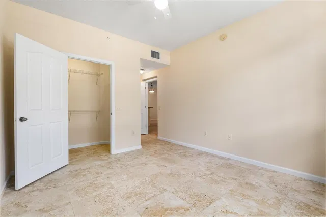 Unit 3105 photo 8