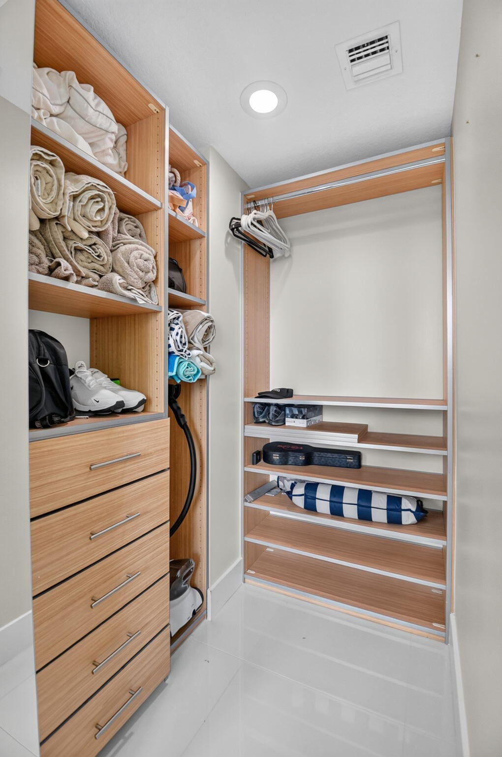  Unit 1406 photo 27