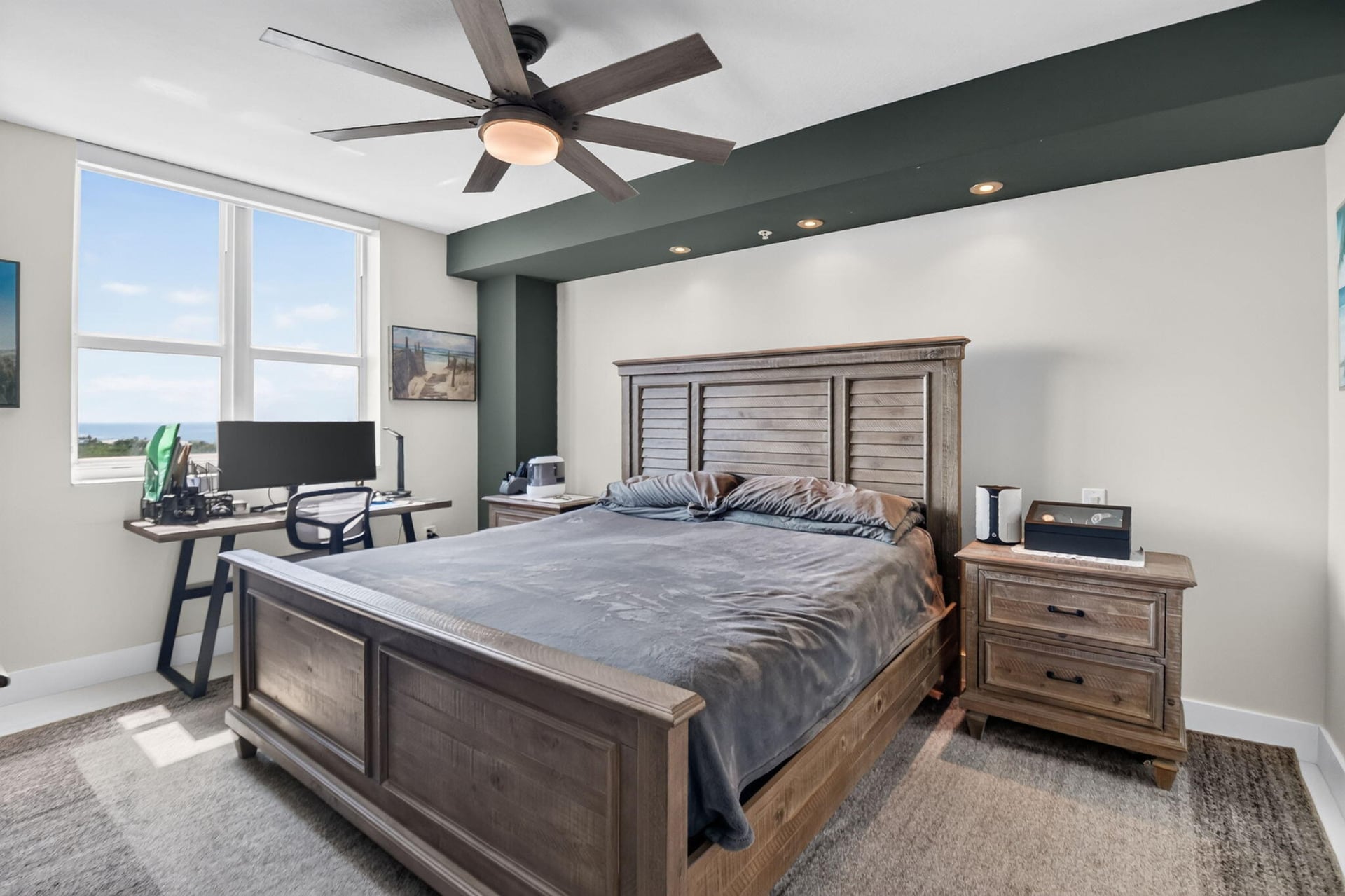  Unit 1406 photo 32