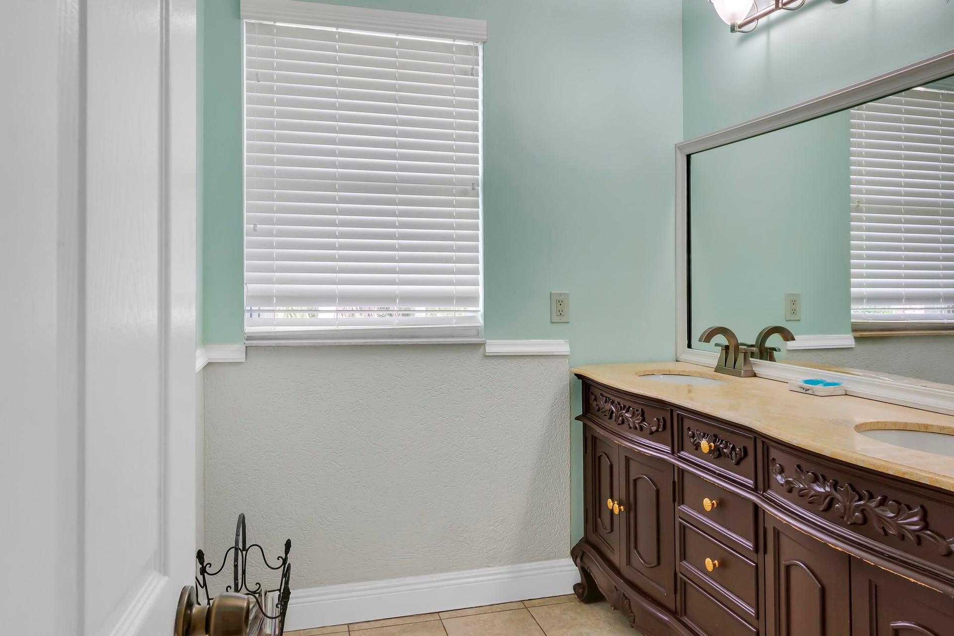  Residence photo 24