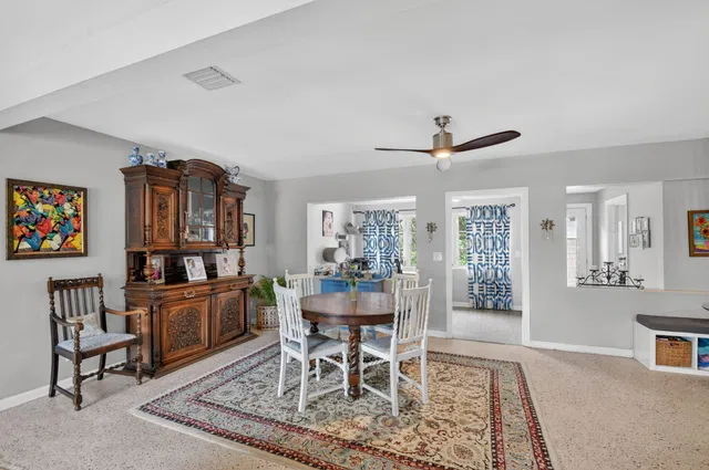 SoSo West Palm Beach Residence photo 6
