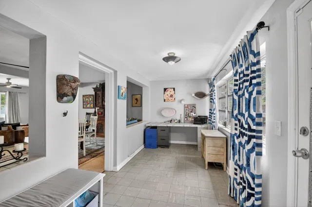 SoSo West Palm Beach Residence photo 18