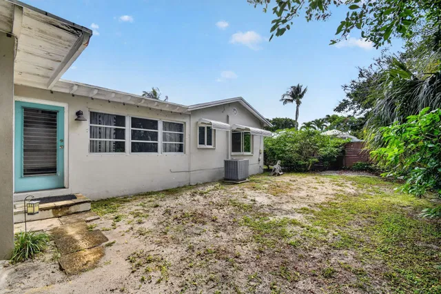 SoSo West Palm Beach Residence photo 25