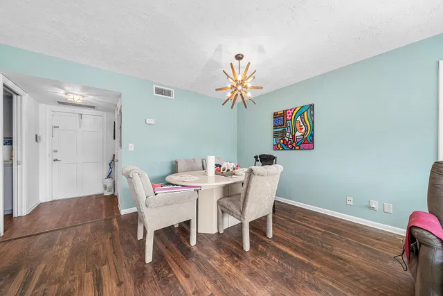  Unit 221 photo 12