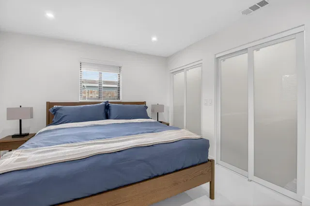 Residence photo 14