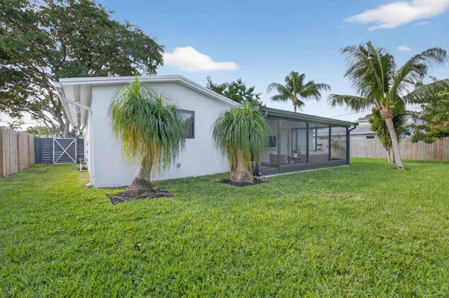 Residence photo 25