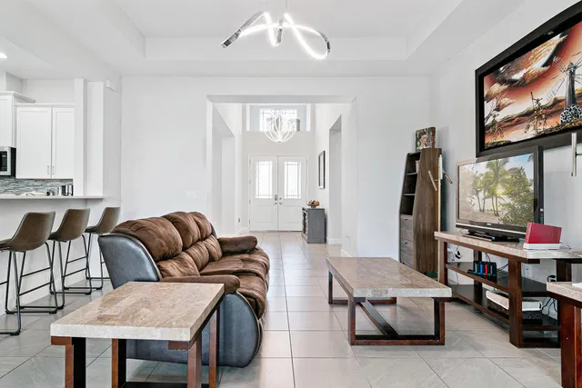  Residence photo 10