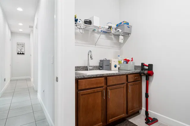  Residence photo 26