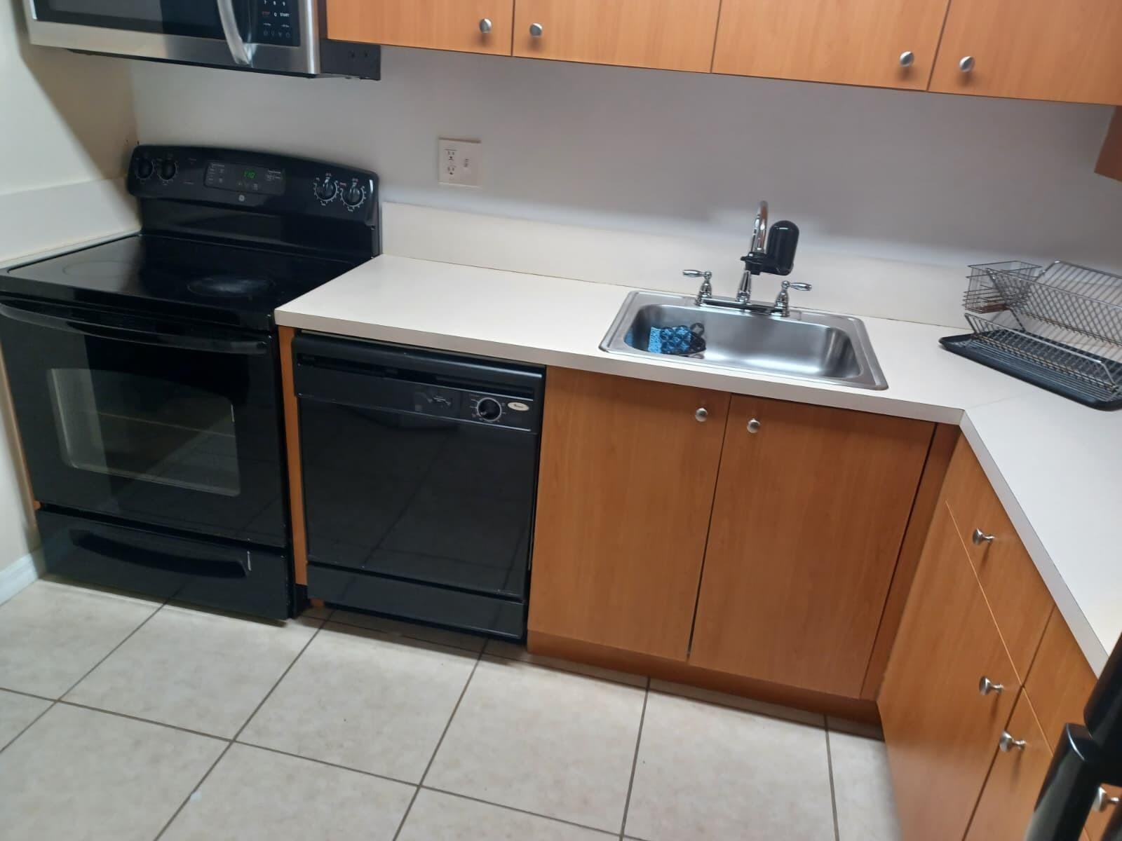 Unit 203 photo 6
