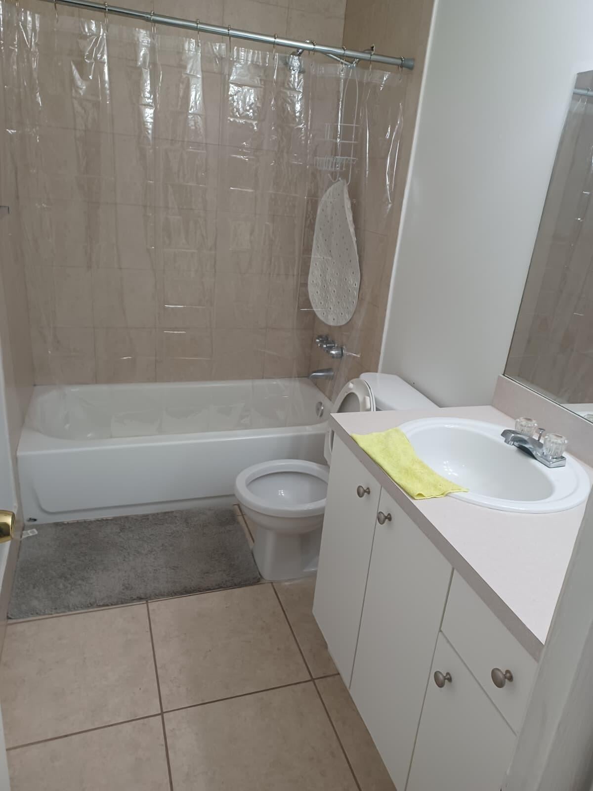 Unit 203 photo 7